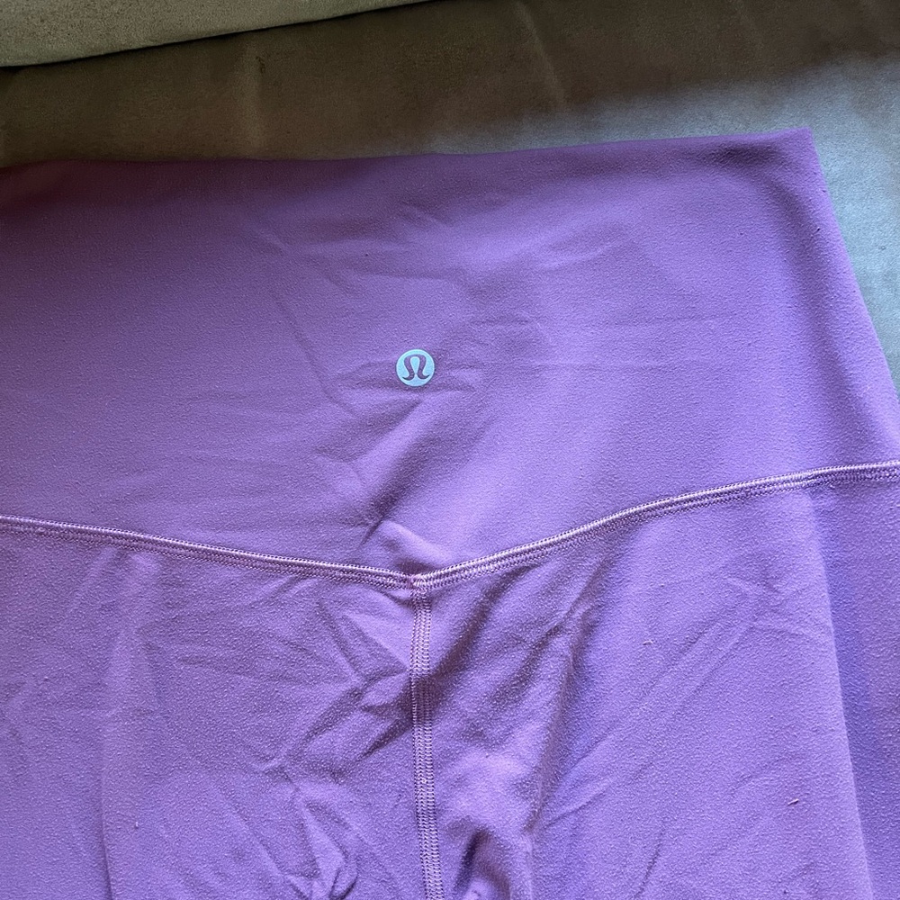 Women’s Lululemon align leggings. Size 8 length 25.